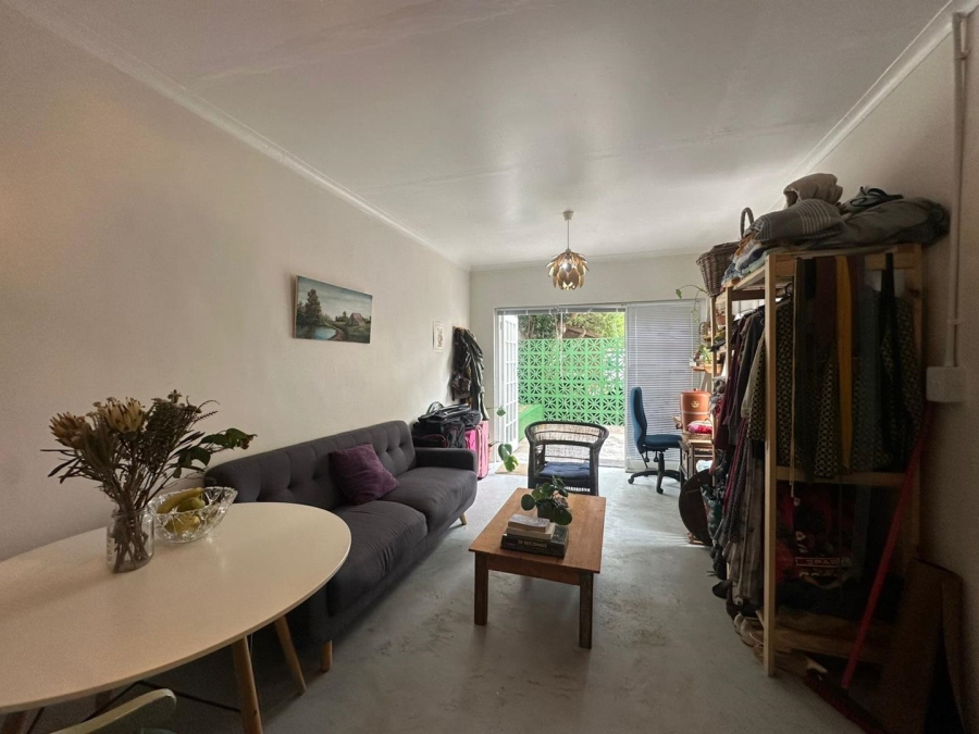 To Let 1 Bedroom Property for Rent in Muizenberg Western Cape